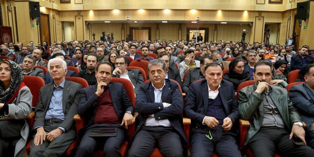 آشنایی فعالان اقتصادی با سامانه معاملات بازار ارز تجاری آشنایی فعالان اقتصادی با سامانه معاملات بازار ارز تجاری